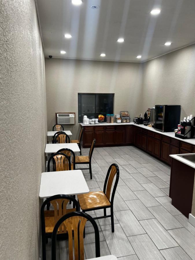 Super 8 By Wyndham Marion Motel Luaran gambar